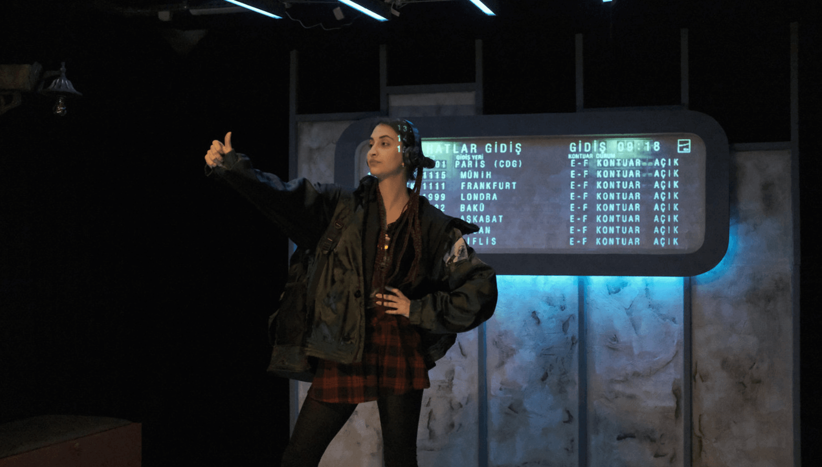 Aykırı Solucan Delikleri